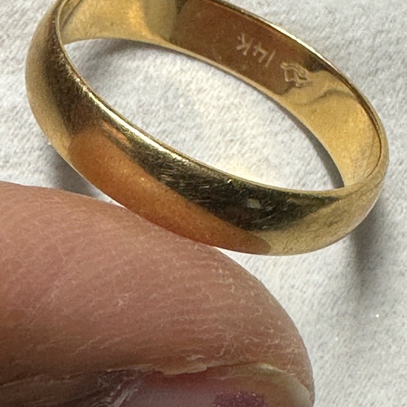 Vintage 14K Gold Women's Ring-wedding band - Picture 3 of 14